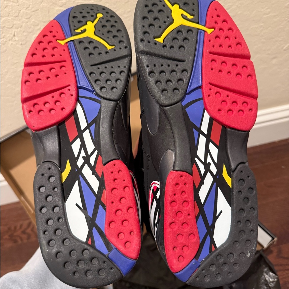 Air Jordan 8 Retro Playoff 2013 - Picture 6 of 7